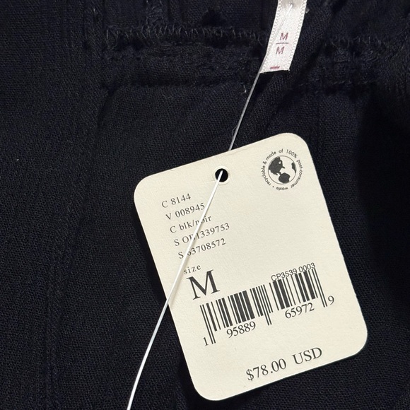 Free People Summer Bliss Romper in Noir / Black Sz. Medium - NWT - Picture 10 of 13